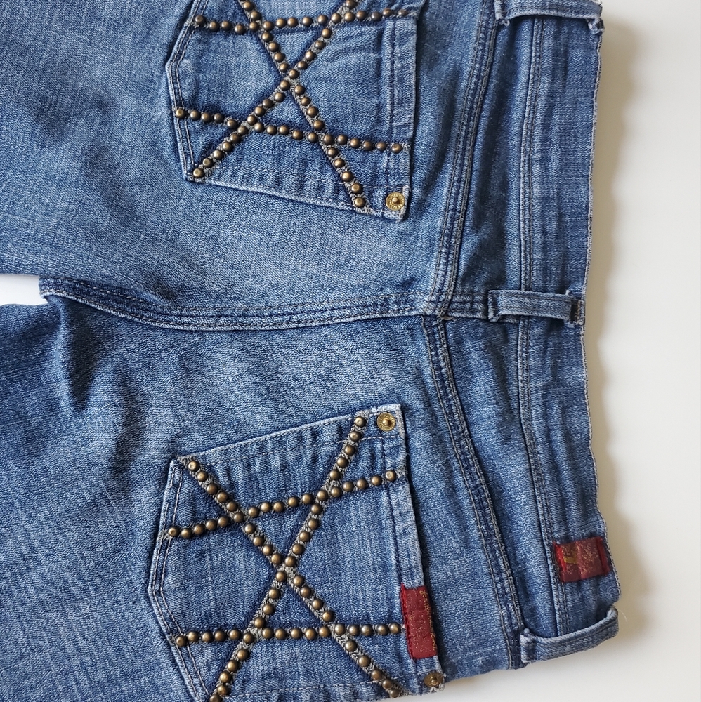7 for all mankind w26